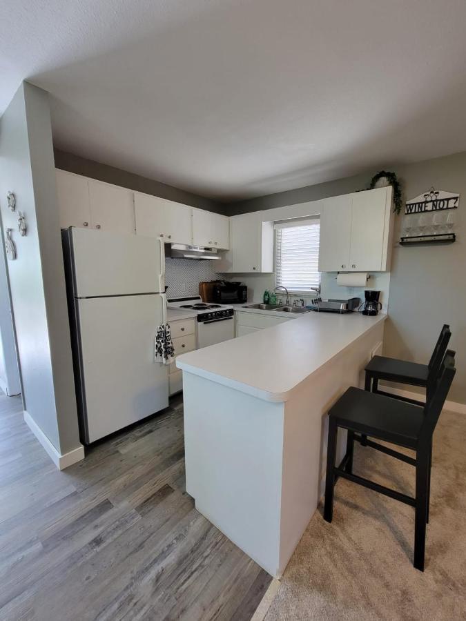 Holiday home Walk To Siesta Beach, Restaurants, Shopping & More!